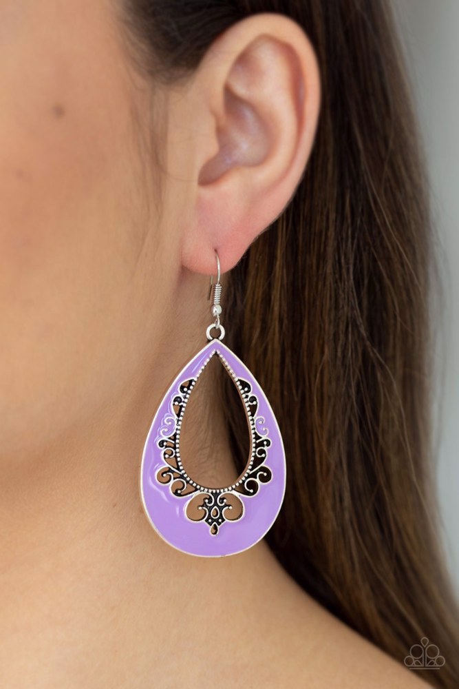 Compliments to The Chic - Purple