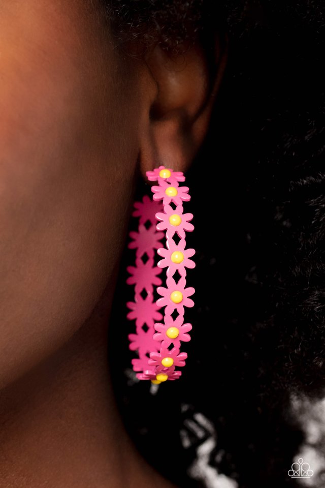 Daisy Disposition - pink hoop earrings