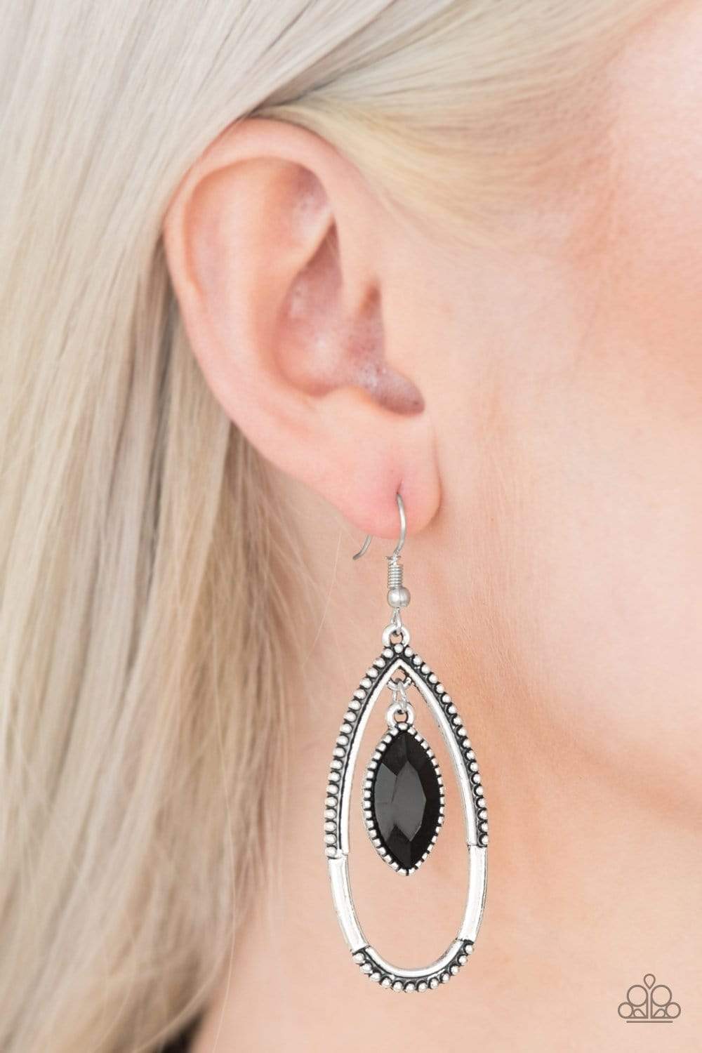 Top Rank - black earrings